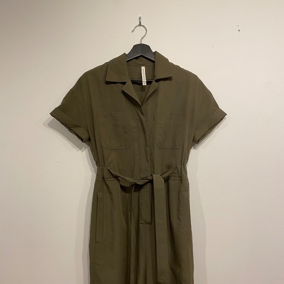 Aritzia Ronnie Green Utility Jumpsuit - Picture 4 of 8